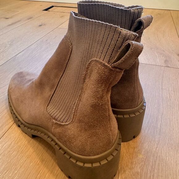 Steve Madden
Hayle Boots
Women's - Picture 8 of 9